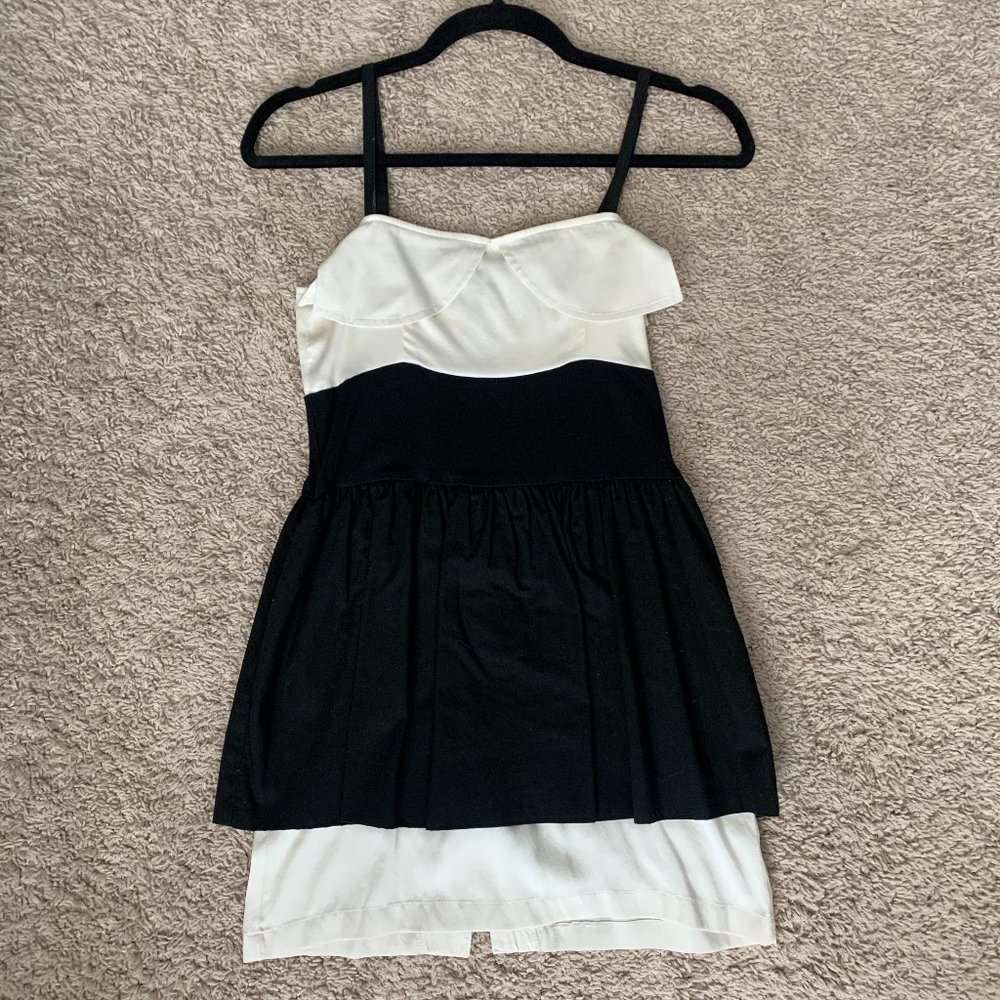 Black & white mini dress by Maurie & Eve